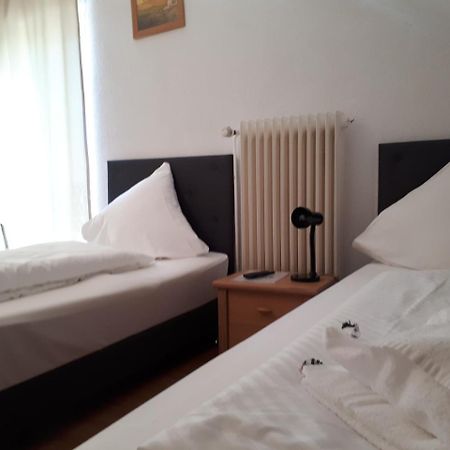 Hotel Taverne Inos لاتزن المظهر الخارجي الصورة