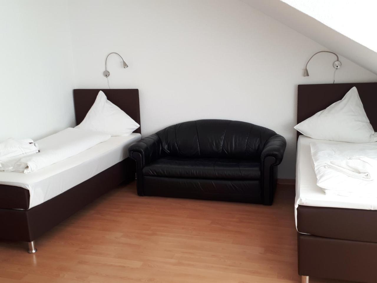 Hotel Taverne Inos لاتزن المظهر الخارجي الصورة