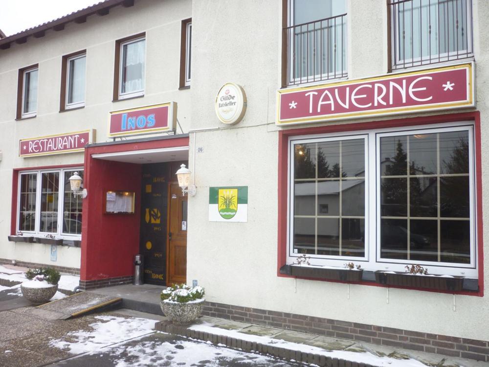 Hotel Taverne Inos لاتزن المظهر الخارجي الصورة